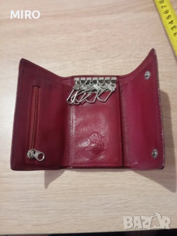 Дамско кожено портмоне на фирма ART