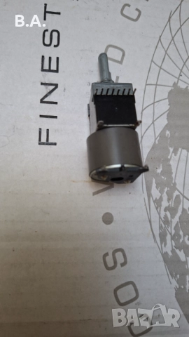 Моторизиран потенциометър, снимка 6 - Други - 52216096