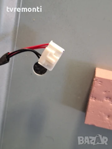 подсветка от дисплей TPT320B5-AT011.H REV:S13A от Телевизор PHILIPS модел 32PFS6805/12 , снимка 2 - Части и Платки - 50535955