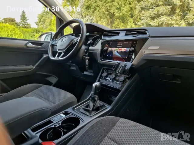Volkswagen Touran (КАТО НОВА), снимка 8 - Автомобили и джипове - 56026644