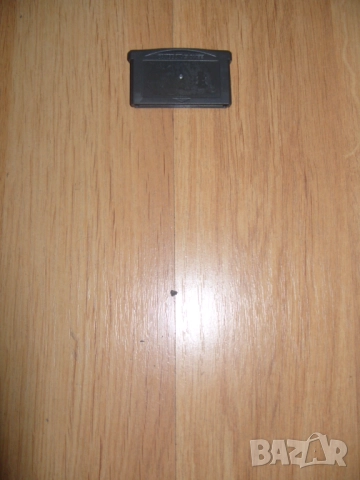 Празни кутии от дискети за Game Boy Advance