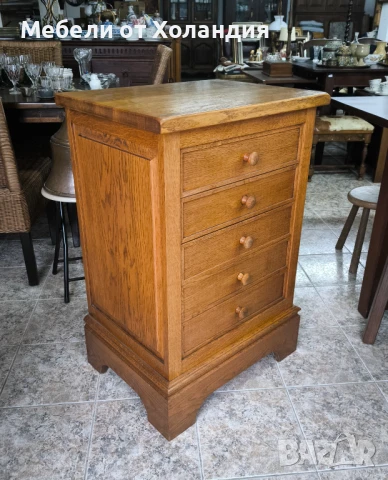 Тесен дъбов скрин, снимка 2 - Скринове - 50999467