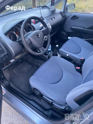 Honda jazz 1.2 78hp, снимка 9 - Автомобили и джипове - 52386748