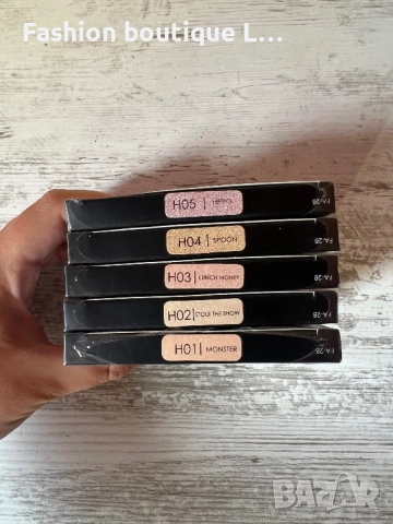 Нов блестящ хайлатър с бронзиращ ефект ❤️, снимка 3 - Декоративна козметика - 52119551