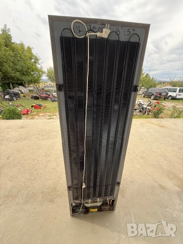 Хладилник с фризер Gorenje 180см, снимка 6 - Хладилници - 51743148