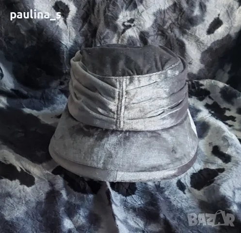 Две (2) дамски шапки /Дамска Капела, шапка , снимка 8 - Шапки - 48269532