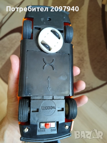 Радиоуправляема количка , снимка 7 - Коли, камиони, мотори, писти - 51782360