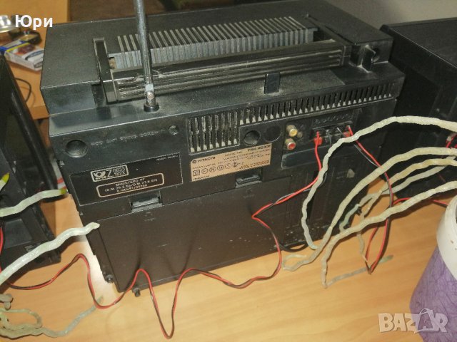 Продавам радиокасетофон Boombox Hitachi TRK-W530E vintage, снимка 5 - Радиокасетофони, транзистори - 39054729