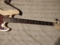 Бас китара , снимка 4