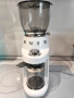 Кафемелачка SMEG 50'S STYLE CGF01WHEU 150.00 W НОВА, снимка 2