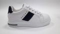 Дамски спортни обувки 2755 в бяло, снимка 1 - Кецове - 34602455
