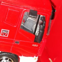 Iveco Stralis  Ducati Corse. Die-Cast1.43 Scale.Top top  top  Model., снимка 16 - Колекции - 42636462