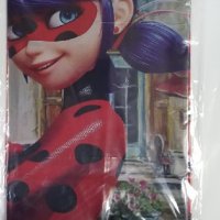 Калинката и Черния котарак miraculous ladybug найлонова покривка за парти рожден ден, снимка 3 - Покривки за маси - 22488264