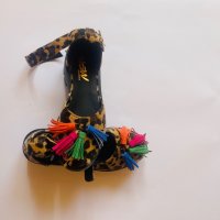 Уникални леопардови обувки, снимка 3 - Дамски ежедневни обувки - 41427228