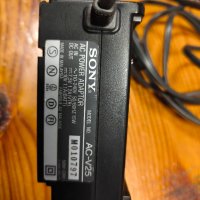 Sony AC-V25 , снимка 4 - Батерии, зарядни - 44275592