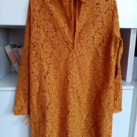 Официална оранжева дантелена рокля, снимка 3 - Рокли - 36189875