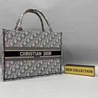 DIOR дамска чанта, снимка 2 - Чанти - 41808843