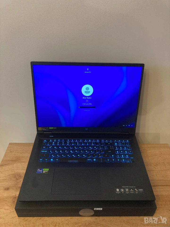 ACER predator helios 18 intel-i9-13900 g-force- 4070 32gb-ram, снимка 1