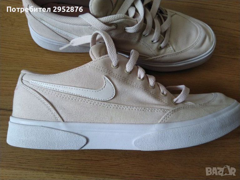 Дамски кецове nike, снимка 1