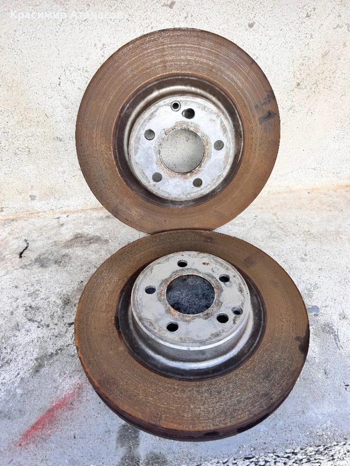 Спирачени дискове предни за Мерцедес Е-класа W211. Бензин 3.5 , снимка 1