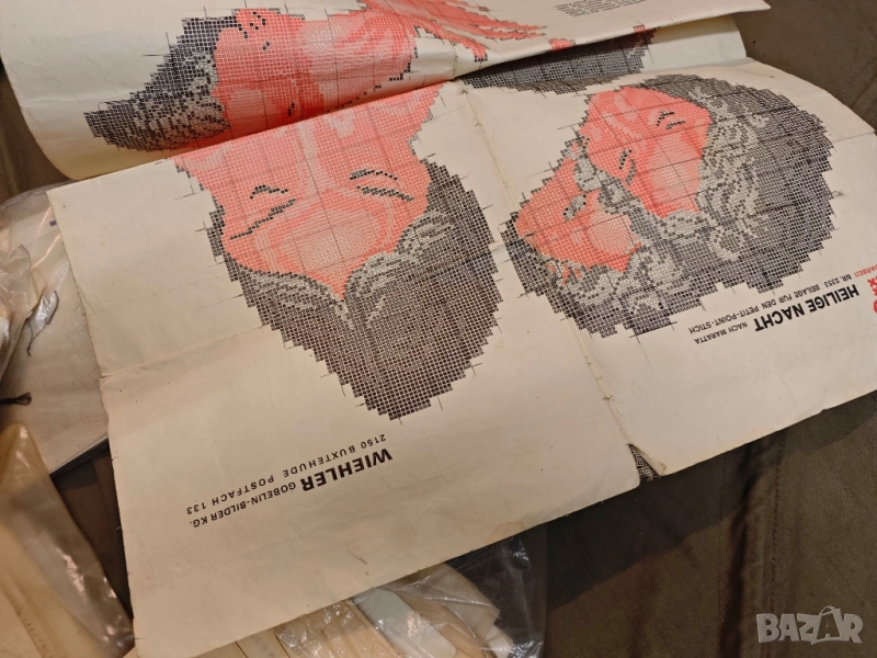 Продавам материали за гоблени , стари комплекти, снимка 1