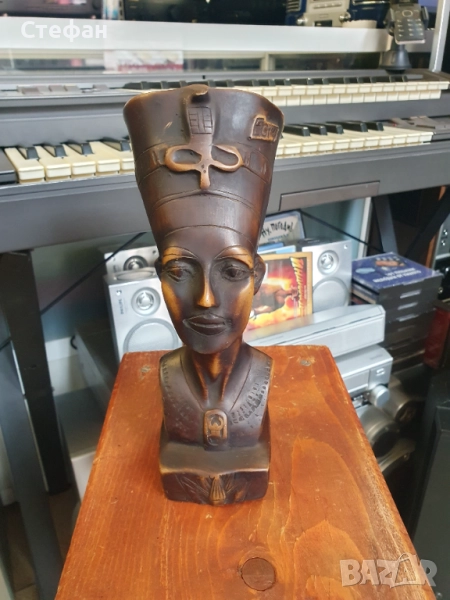 Винтидж египетска статуетка. Египетска скулптура. В отлично състояние. Височина 24см., ширина 8см., снимка 1