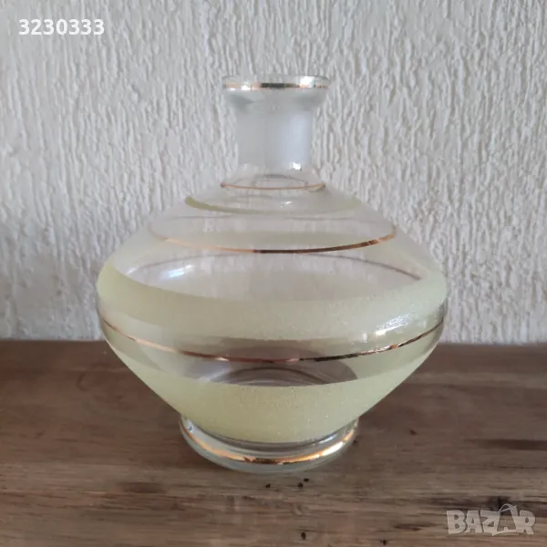 Стъклена гарафа/бутилка за ракия/ликьор, снимка 1