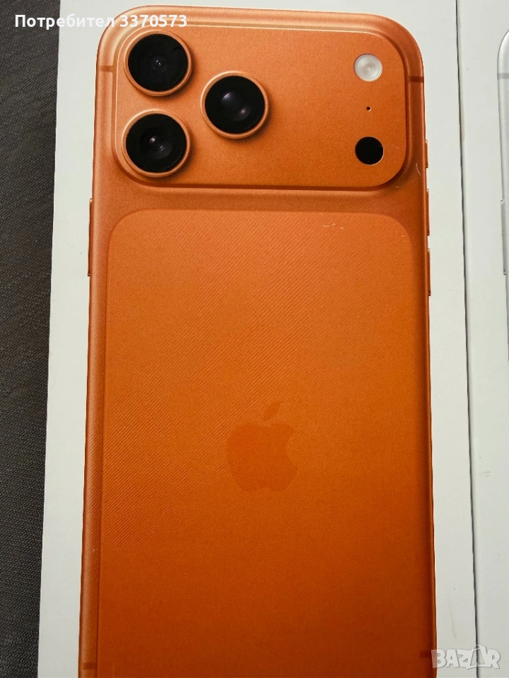 Продавам 17 pro max 256gb .Нов.Гаранция 3г,запечатан.Документи.Само лично предаване., снимка 1