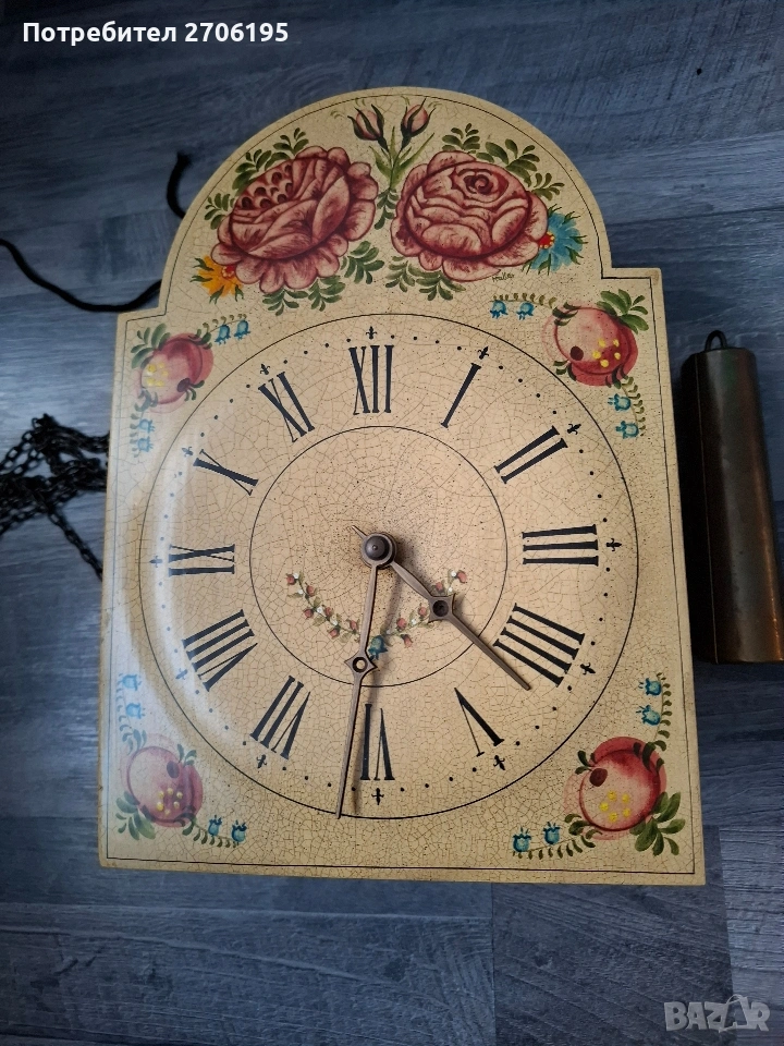 Винтидж механичен стенен часовник с ръчно рисуван циферблат , снимка 1