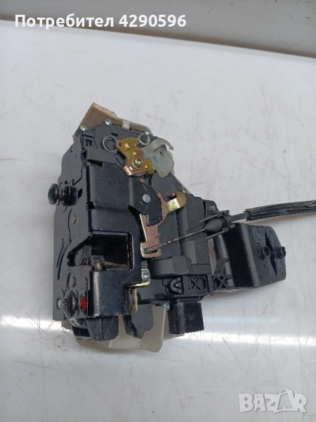 Брава предна лява за VW Passat 5 / Пасат 5, снимка 1