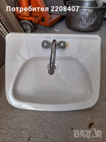 Мивка със смесител