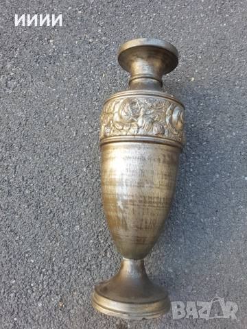 Бронзова ваза, снимка 2 - Антикварни и старинни предмети - 52664622