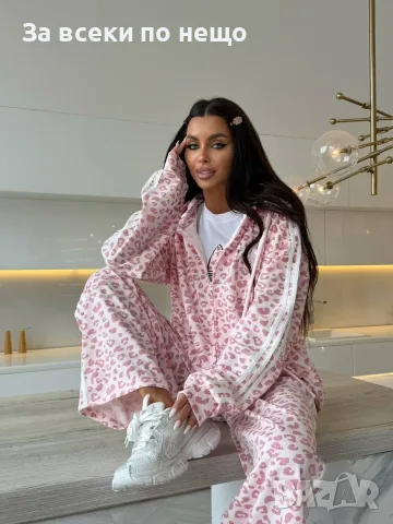 Adidas Дамски Спортен Комплект С 3 Части🔝Дамски Спортен Екип С Три Части Адидас - 3 Цвята Код A1855, снимка 10 - Спортни екипи - 55908469
