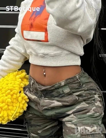 💕Дамска къса блуза с качулка и графичен принт – STBoutique💕, снимка 4 - Суичъри - 51941889