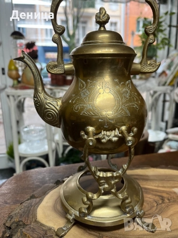 Жесток комплект от месингов чайник и елегантна орнаментирана стойка♥️ йник. Ръчно изработен , снимка 11 - Други - 52566677