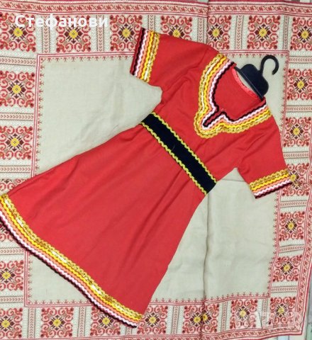 Рокли с народни мотиви, снимка 10 - Детски рокли и поли - 34087675