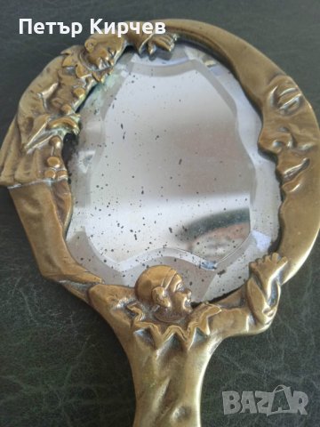 Ръчно огледало, снимка 2 - Антикварни и старинни предмети - 40644809