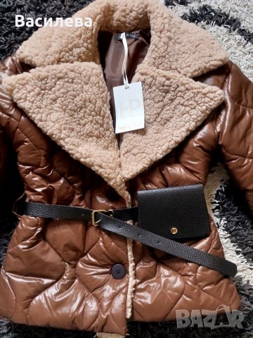 Яке с ефектен колан