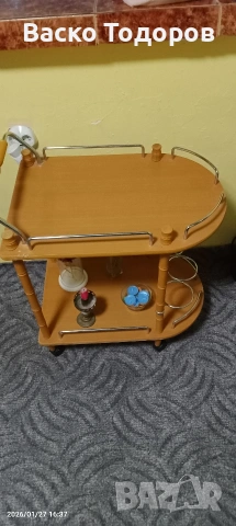 Помощна маса с колелца Bar-4 , снимка 2 - Маси - 53247365