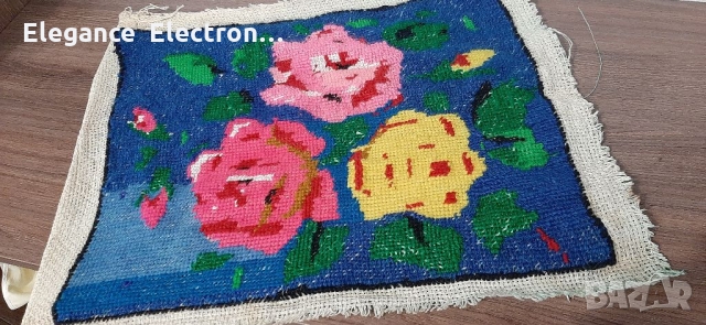Ръчно изработен Гоблен Български Рози, снимка 6 - Гоблени - 36091991