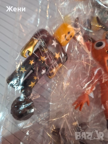 10 броя фигурки от играта "99 нощи в гората" на Роблокс, снимка 4 - Фигурки - 52905700