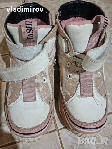 В добро състояние , снимка 3 - Детски боти и ботуши - 52423851