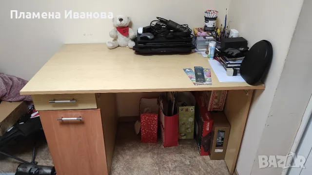 Продавам голямо бюро , снимка 2 - Бюра - 56200744