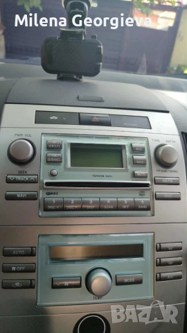 Toyota Corolla Verso 2.2 D-4D, снимка 6 - Автомобили и джипове - 51767448