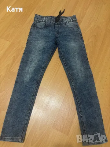 Нови маркови дънки, снимка 10 - Детски панталони и дънки - 47335624