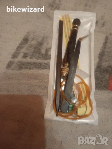 Комплект инструменти за ремонт 8 в 1, прецизни отвертки за разглобяване и ремонт на смартфони НОВИ, снимка 2 - Други инструменти - 53330781