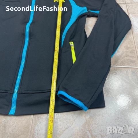 Дамско спортно яке Fila с цип размер M черно, снимка 4 - Якета - 52858986