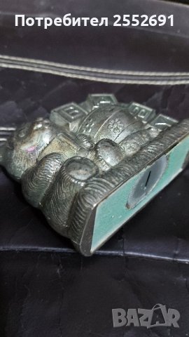 Метална касичка , снимка 3 - Антикварни и старинни предмети - 41956827