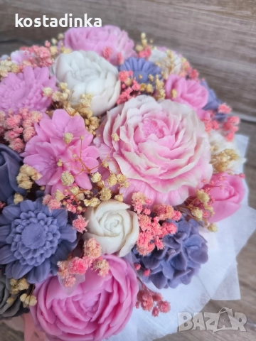 Голям сапунен букет, снимка 2 - Изкуствени цветя - 52983831