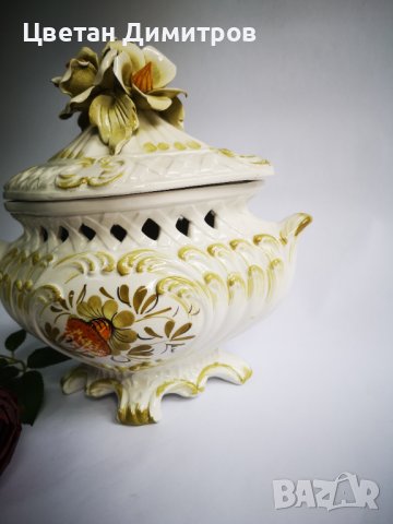 Made in Italy, винтидж порцеланова бонбонера, ръчно изработена , снимка 3 - Декорация за дома - 41745078